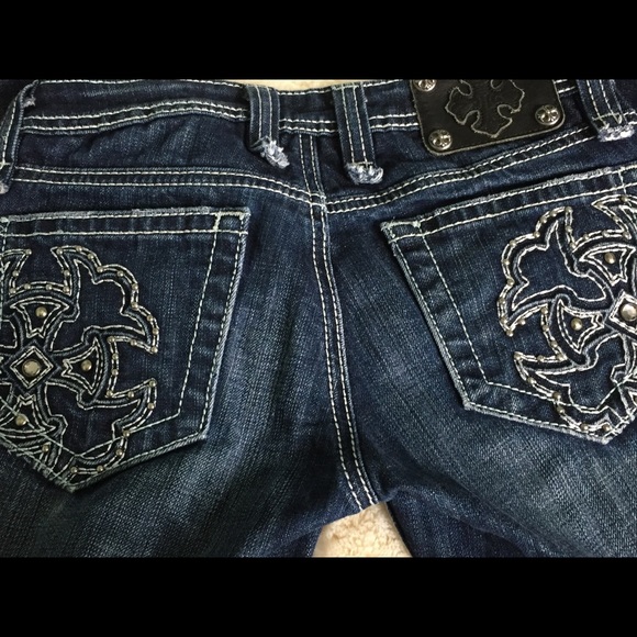 Miss Me Jeans - Picture 2 of 8